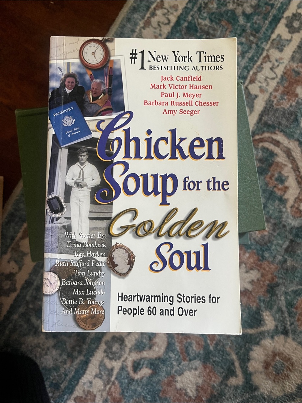 Chicken Soup for the Golden Soul - White & Gold Cover